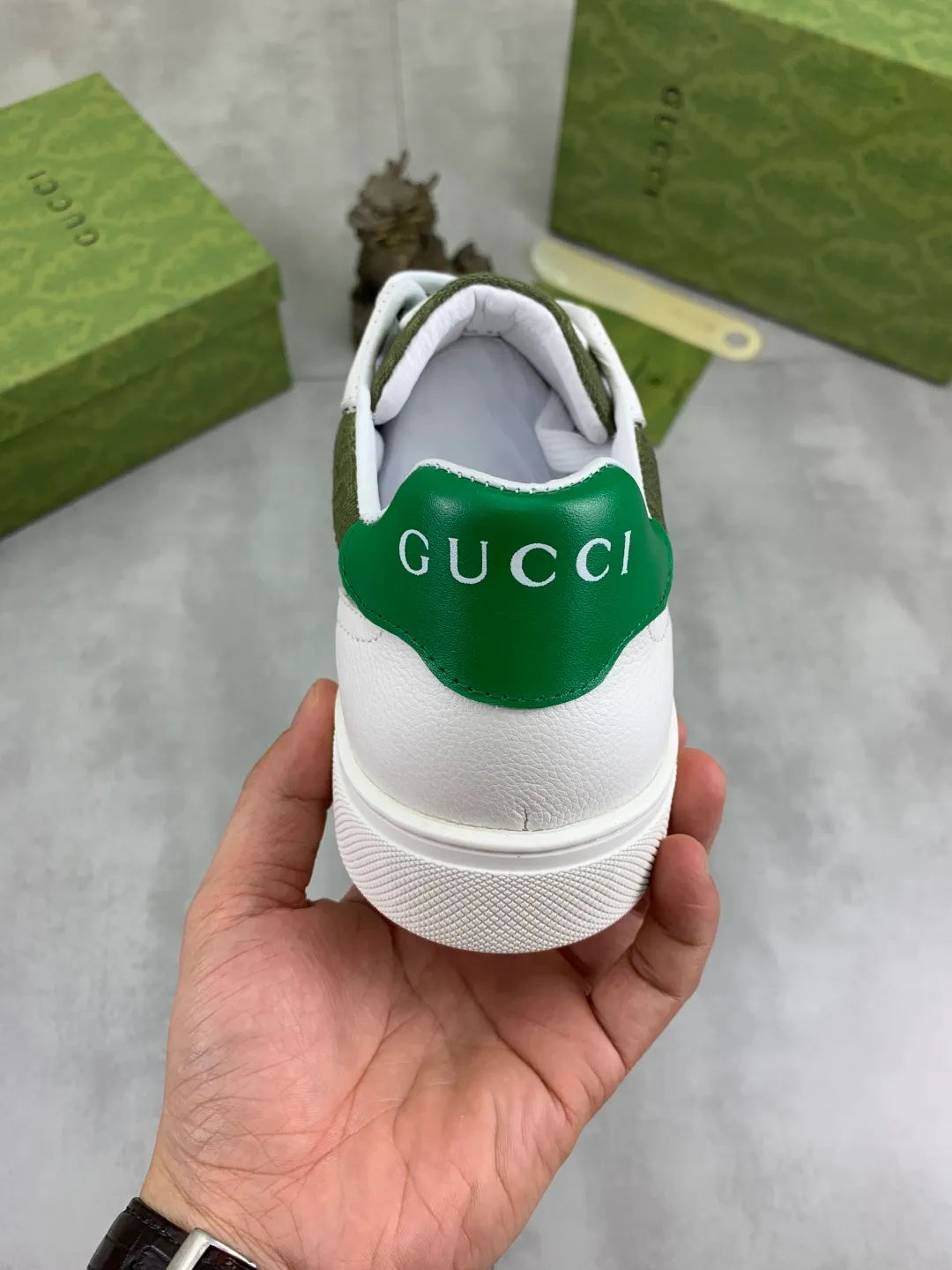 Men's men's shoes 💰P420💰【New style】(GUCCI) official website's latest 🎁🎁casual and fashionable men's shoes👟, hot style 💥 style is simple and elegant, exclusive for trendy men. Unique official website's latest brand double G element Elements 👑 Original Gucci decoration, fashionable and generous, original calfskin fabric ✅ Fully imported first-layer pigskin lining, official website designated wear-resistant, lightweight original rubber casual outsole, classic model taken in real life 🎬39-44 5️⃣ colors available